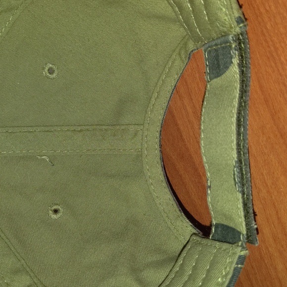 Doc Ford's Rum Bar & Grille Ft Myers Beach, FL Camo Snap-on Hat Cap - Picture 10 of 10